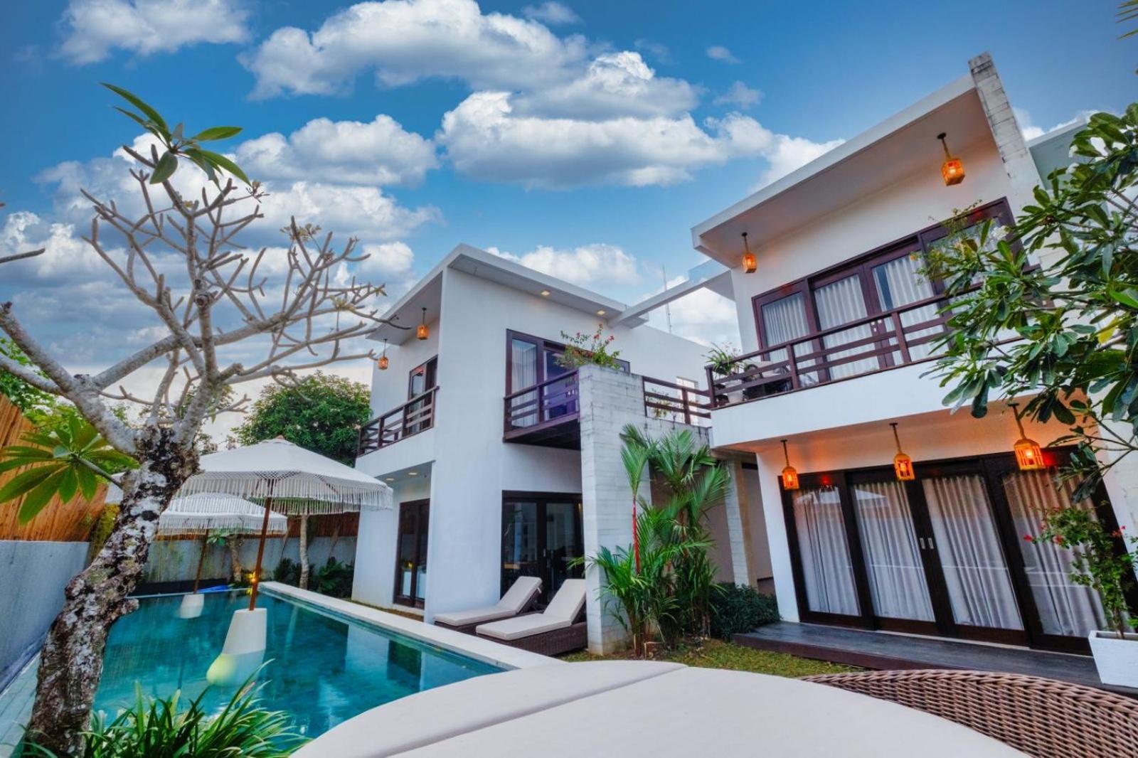 Skyfall Luxury Beach Villa Νούσα Ντούα Εξωτερικό φωτογραφία