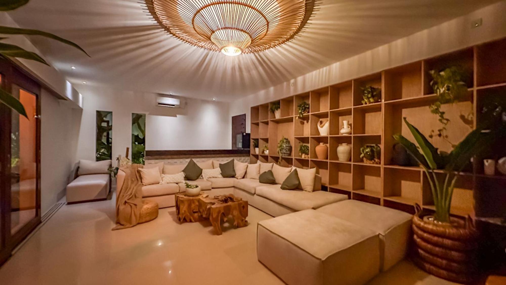 Skyfall Luxury Beach Villa Νούσα Ντούα Εξωτερικό φωτογραφία